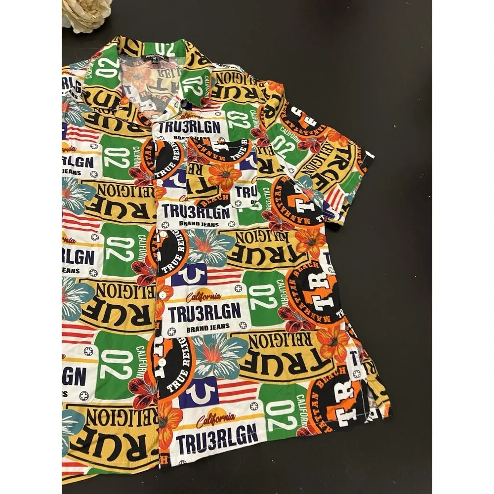True Religion Colorful Allover West Coast Logo Camp Collar Shirt Men's Sz L